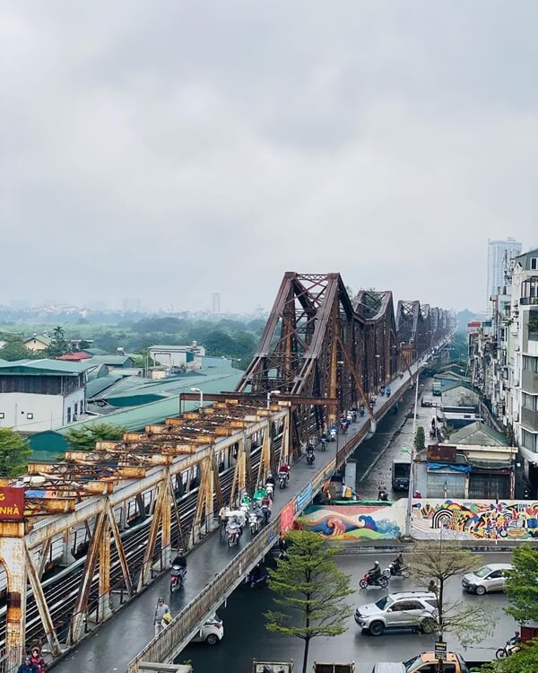 cau long bien ha noi