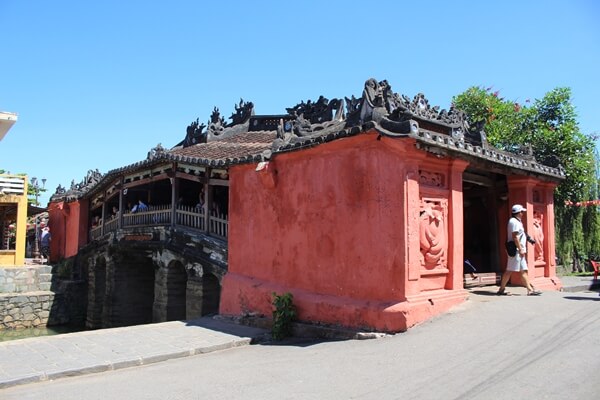 chua cau hoi an