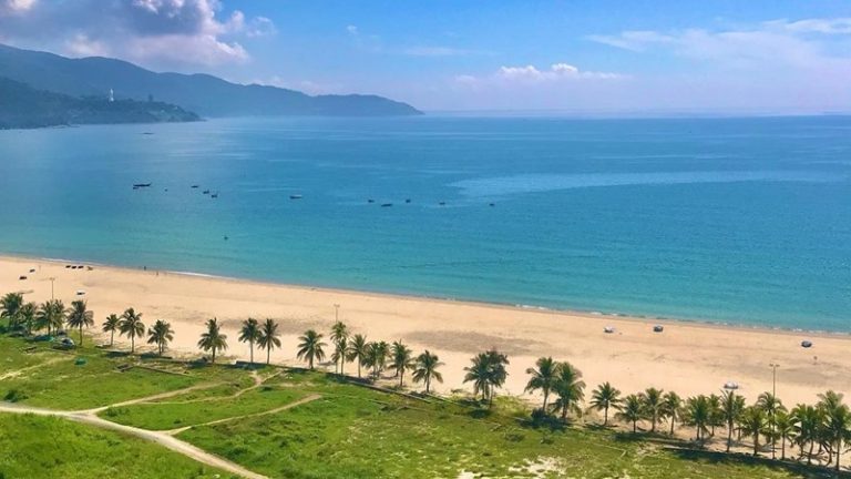 Bãi biển đẹp ở Việt Nam